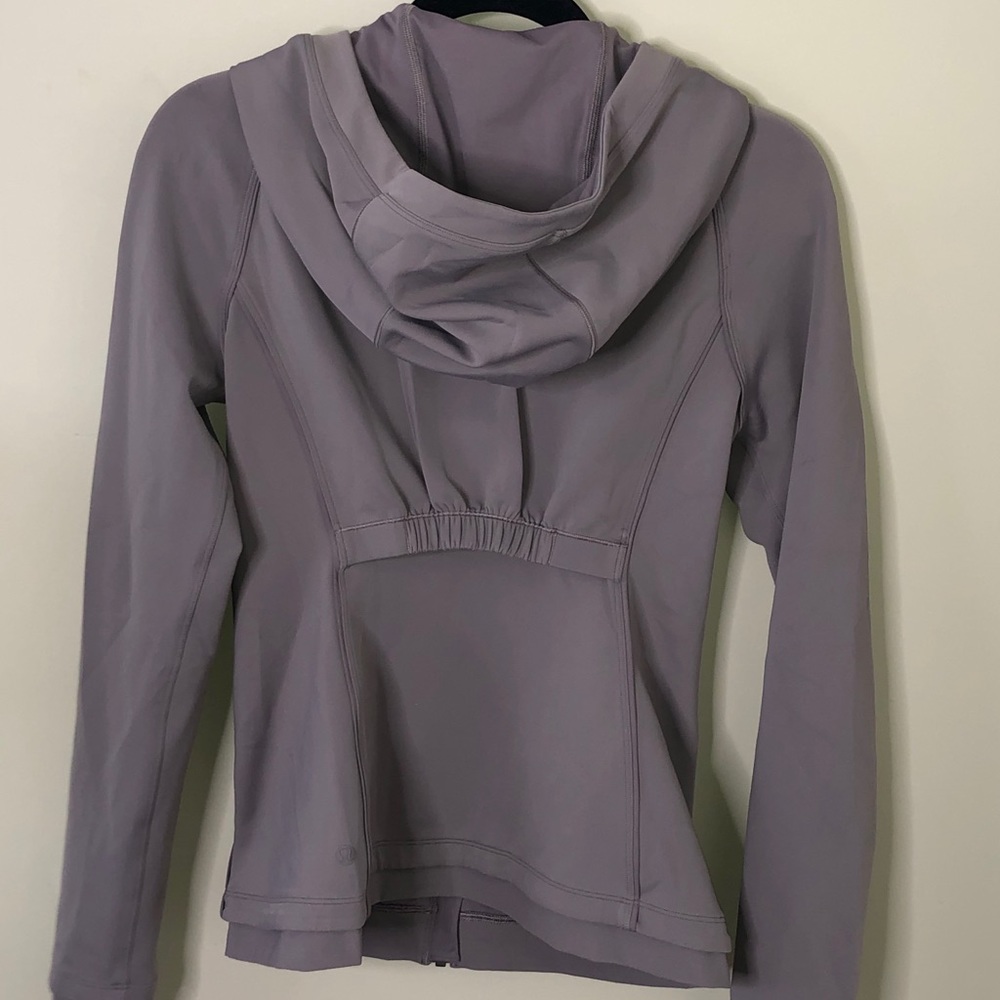 Lululemon 🍋 Jacket - Picture 6 of 13